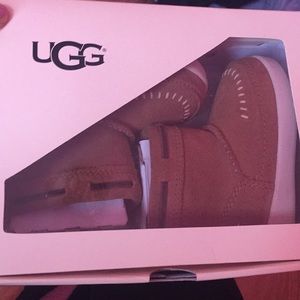 Brand new baby ugg cali moccasin campfire